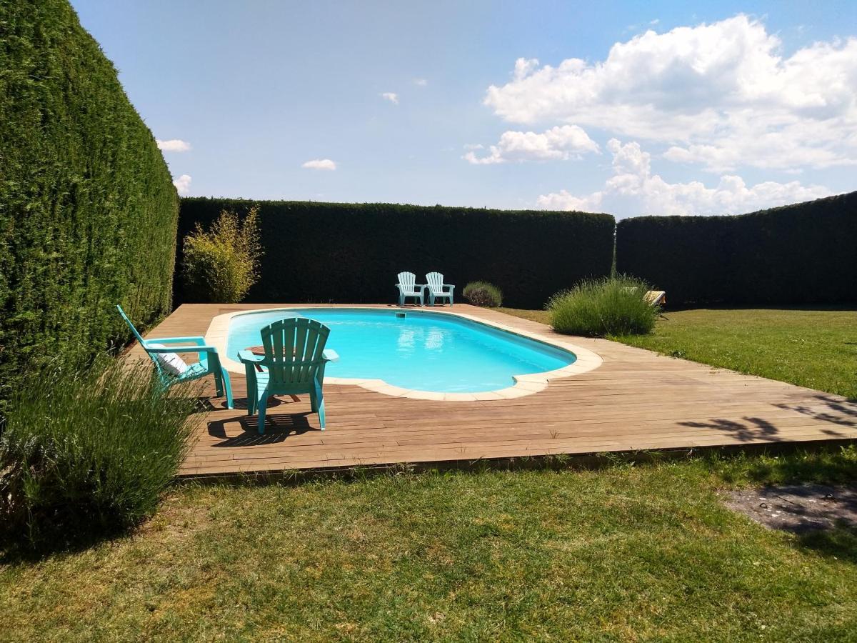 Bed and Breakfast Les Bessonnes Saint-Georges-Haute-Ville Exterior foto