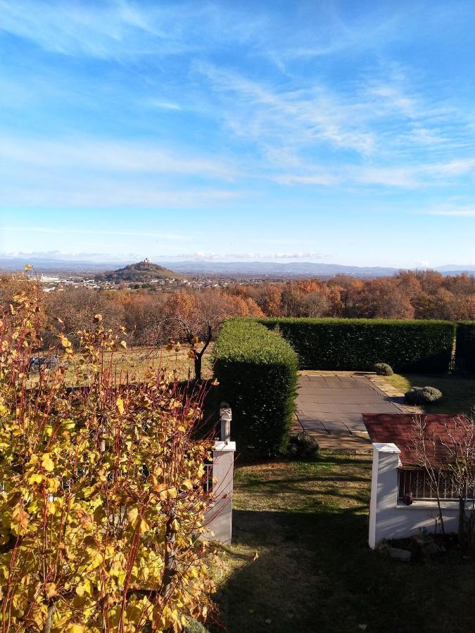 Bed and Breakfast Les Bessonnes Saint-Georges-Haute-Ville Exterior foto